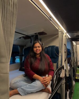 Triparna Bandyopadhyay Instagram - What a comfortable journey from Kolkata to NJP with @greenline_services_ !
Hassle free, comfortable, smooth journey. We boarded from Esplanade and the entire journey was exciting. 
To start with you get some snacks and there are 2 halt stops in the journey for dinner and washroom break.
The comfortable journey soon turned into a moving bus movie date as each seat had an android TV, where in you could play your favourite series or movie, plug in your earphones and simply unwind! 
@greenline_services_ just made reaching the hills a lot more comfortable. 
#the_foodielady #busjourney #greenline #esplanade #newjalpaiguri #newjalpaiguristation #siliguri #siliguridiaries #kolkatadiaries #kolkatabus #kolkatabusiness #kolkatabusopedia #kolkatatonjp #darjeeling #busjourney #busjourney🚌