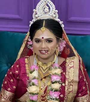 Triparna Bandyopadhyay Instagram - 15th December misti bride // Triparna // @the_foodielady 
Product- huda beauty 
Book your special day 7031476499 

next basic to advance diploma course, starting from 21st December in Kolkata, book your set now, Contact 7031476499

Next pro masterclass, Continue, four days advance class in Kolkata Dum Dum starting from eight January contact 7031476499

Next basic to advance, Continue seven days Hairstyle Class starting from 14 January in Kolkata Dum Dum contact 7031476499