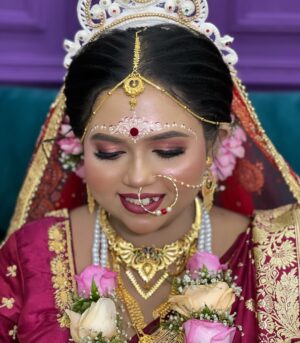 Triparna Bandyopadhyay Instagram - 15th December misti bride // Triparna // @the_foodielady 
Product- huda beauty 
Book your special day 7031476499 

next basic to advance diploma course, starting from 21st December in Kolkata, book your set now, Contact 7031476499

Next pro masterclass, Continue, four days advance class in Kolkata Dum Dum starting from eight January contact 7031476499

Next basic to advance, Continue seven days Hairstyle Class starting from 14 January in Kolkata Dum Dum contact 7031476499