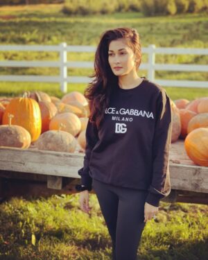 Umme Ahmed Shishir Instagram - It’s the season again 🎃 #pumpkinpatch