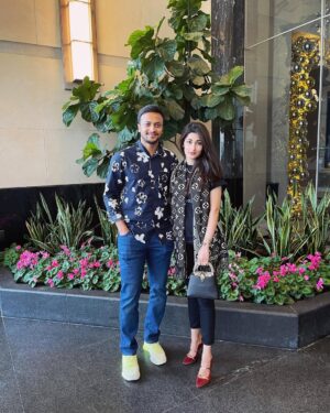 Umme Ahmed Shishir Instagram - We are signing out of 2021 with gratitude and welcoming the new year together with love ❤️ Happy New Year 🎆