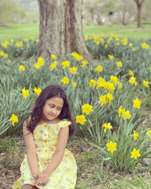 Umme Ahmed Shishir Instagram - Can we please freeze the time, I don’t want you to grow up so fast can’t believe you’re already EIGHT Masha Allah! Feels like just yesterday I held little Alayna in my arms, we are so grateful to almighty Allah for choosing us to be your parents. We have been blessed with many things but you are the top one! No matter what know your family will always be there for you ❤️ Happy Birthday sweet little lady 😘😘 @alayna_1508