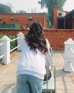 Upasana Singh Thakuri Instagram - A weekend third wheeling my besties and a view at @hokke_lumbini ! 👫🧍‍♀️

#HokkeLumbini #ExperienceHokke