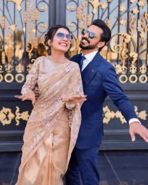 Uroosa Qureshi Instagram - Love is COOL baaki sab FAZOOL 😎

Saari @musferahsaadofficial 
📸 @weddingsbysalman