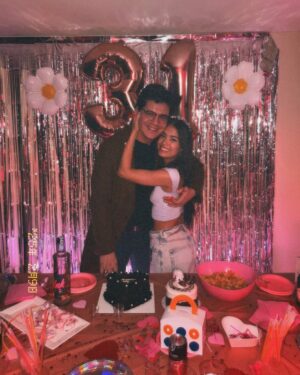 Valeria Emiliani Instagram - Los 31 más celebrados! G R A C I A S 💝 (Los que no salieron en las fotos la estaban pasando tan bueno que se nos olvidó 🤪)