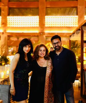 Vandana Sajnani Instagram - Hosted the beautiful launch of the spectacular @bayroutedining ❤️.
An experience of the finest Turkish and Lebanese food , clearly the best in the country. The interiors and the decor along with the lighting takes you back to a beautiful old world Mediterranean charm ❤️.
The food is a gastronomical delight with the most healthiest options one could imagine. 
The lovely evening was attended by so many lovely people and each one had personally shared their memorable experience. The live music set the perfect ambience . It was truly a perfect day ‘Womens day’ where my dear @jaspinder_narula ji the amazing singer who recently won the Padmashri award , impromptu sang a few songs for us, joined in by @shwetapandit7 who too sang a couple of songs in her lovely voice  from the olden golden era. 
Sometimes an evening just flows towards perfection. 
And this was one of it ❤️.
And now Bayroute is at the hub NESCO in goregaon .. So all you lovely suburbanites what u waiting for 💝.
Go book a table soon and soak in the vibe . .
Thankyou all who came even on the busiest day in the city with tons of events lined up. Means a lot ❤️.
Big hug.. 
In this post - 
@iridhidogra you looked stunning n I’m so glad u and ur family enjoyed it❤️.
My stunning friend  @urvashiamrrahs , my darling @lostboyjourney , the beautiful people  @barkhasengupta @omkarkapoor @ashishsharma02 @rohitkverma @anupamavarmaofficial @hunarhale @tanya_satish @rajivroda @priyankaramsay @umeshpherwani @rinka_2610 @kavittasinghrana , Rakesh and Tanya Kothari , @surbhishweta @winnie1686 and Ofcourse my family @rajesh_khattar @madhusajnani @kabirluthria @dineshsajnani ❤️.
.
.📸 @_rahul_dyno