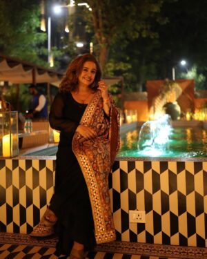 Vandana Sajnani Instagram - Launched this beautiful masterpiece of a place where I left my heart ❤️.
Thankyou all who came and made it special . ❤️ No it’s not Morocco or Turkey or Lebanon or Dubai .  it’s in Aamchi Mumbai at Nesco - @bayroutedining 😍😍😍.
The most amazing decor , cuisine and vibe ! 😍😍. Visit it to believe it 💝.
DOORS ARE OPEN ! #Bayroute #Dining .
.
.
#vandanasajnani #Actor #Blogger #Influencer #Foodie #Restaurants #Mumbai #Postoftheday #Lebanese #medditeraneanfood #Beirut #Yummy #Vandanasajnanikhattar #oldworld