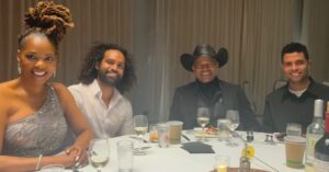 Vanessa Williams Instagram - So proud to give my first film director @mariovanpeebles a salute to his father the late great #melvinvanpebbles #trailblazeraward His grandsons @mandelavanpeebles @makaylovanpeebles beside their dad, a legacy of storytellers! 👏🏾👏🏾👏🏾❤️❤️❤️ @charmaineblakepr