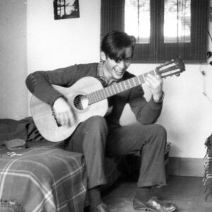 Victoria Onetto Instagram - Manuel Belloni, mi padre asesinado un 8 de marzo de 1971.

Hoy te recordamos con todo el amor. Tu memoria vive en nuestros corazones y tu legado de lucha y coraje sigue inspirándonos día a día. ✨

Junto a mis hermanas y toda la familia te amamos y te recordamos con todo nuestro ser.
🤍🤍🤍