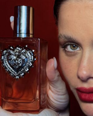 Victoria Saravia Instagram - En el mes del amor , regala amor @dolcegabbana_beauty 💖
Es el momento perfecto para celebrar el amor en todas sus formas: el que damos, el que recibimos y el que nos inspira cada día.