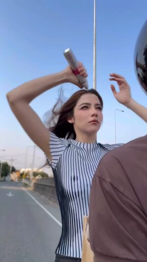 Virahya Pattarachokchai Instagram - เมื่อช่างผมไม่ว่าง…