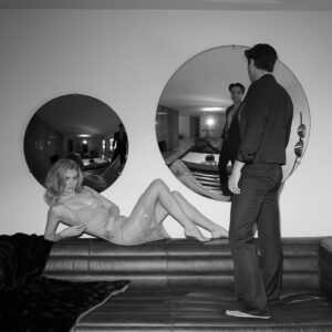 Virginia Gardner Instagram - Fun with @seanthomasphoto