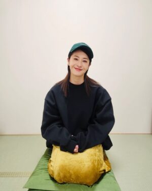 Wakana Matsumoto Instagram - 本日、また一つ歳を重ねました。

いつもありがとうございます。

相変わらず『自分らしくマイペースに』を目標に、忙しいときこそ目の前の小さな幸せにも気づけるような心でいたいです。

よし！！頑張ります！！！

今後もどうぞよろしくお願いします🌱