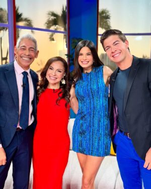 Wanda Sais Instagram - ¡Buenas gente hermosa! 🩷✨ Ya comenzó el mejor entretenimiento de las mañanas, #EnLaMañana ☀️ 

Quédate pegadito sintonizado a través de 🔗teleonce.com/en-vivo