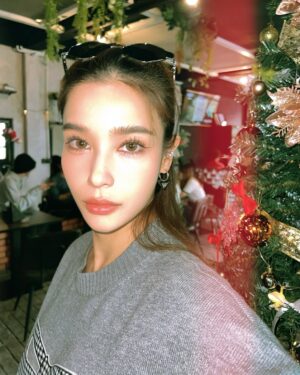 Wannarot Sonthichai Instagram - 𝙰𝚕𝚕 𝙸 𝚠𝚊𝚗𝚝 𝚏𝚘𝚛 𝙲𝚑𝚛𝚒𝚜𝚝𝚖𝚊𝚜 𝚒𝚜 𝚢𝚘𝚞 ~
🎄🌟❤️💚☃️