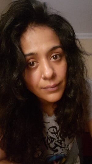 Yasra Rizvi Instagram - Kitne dheet ho gaye hain hum! 

#yasrarizvi #poetry