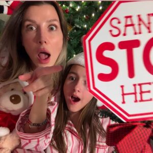 Yelena Maciel Instagram - 🎄FELIZ NAVIDAD PARA TODOS… LOS QUEREMOS 🎄