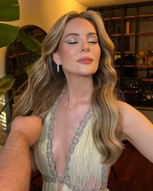 Yildiz Cagri Atiksoy Instagram - 🌟🌟🌟🌟