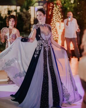 Yildiz Cagri Atiksoy Instagram - 30.08.2022 #kınagecemiz 💫🤍