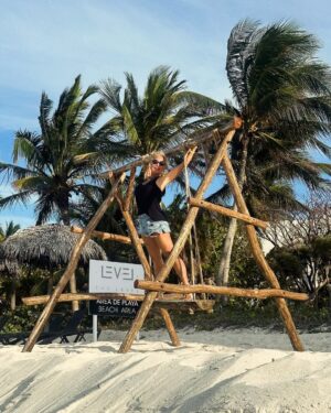 Yonca Evcimik Instagram - Küba gezisinden kalanlar 🍀 1. Bölüm #cuba #küba
