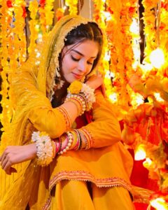 Zainab Shabbir Most Liked Photos and Posts