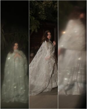 Zara Noor Abbas Instagram - ♓️ season has begun. 

👗 @waniyabymehrazam 
💄 @shaheen.h786 
📸 @rehanmithanii