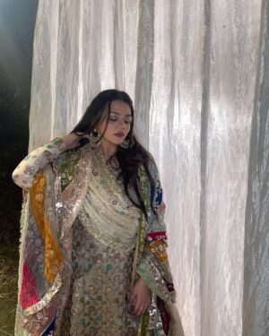 Zara Noor Abbas Instagram - final result.
