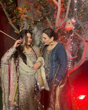 Zara Noor Abbas Instagram - final result.