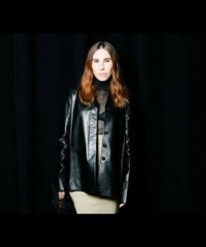 Zosia Mamet Instagram - The blizzard waited until @khaite_ny showed her genius collection, and for that, I am forever grateful 

Fit: @khaite_ny 
Hair: @anthonycampbellhair 
Makeup: @lisaaharon 
Nails: @colorvatnyc