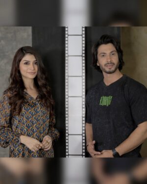 Zoya Nasir Instagram - Nimmi Aur Qasim ki dosth ho gaye Kia…?Apko Kia lagta ha ..?
@harpalgeotv #kafara 

https://youtu.be/eQhXXmjXE84?si=HMiVITQvoNYPukQB