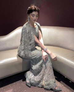 Zoya Nasir Most Liked Photos and Posts