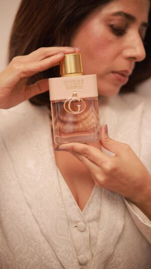 aiana jain Instagram - Glamorous, confident & elegant, she is a @guess Iconic woman. ✨
ICONIC their new fragrance is your best accessory this season, a floral blend of sparkling Pink Pepper, luxurious Orange Blossom & warm Amber.

@beautyconcepts_india

#GuessIconic #GuessFragrance #LoveGuess#Ad