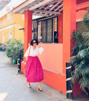 aiana jain Instagram - Designed a skirt , paired it with (no prizes for guessing ) a white shirt went for an event and met my friends after soooo long , Vitamin F was what the doctor ordered . My fancy frands take me to lovely places they find in lanes of bandra ,went to this cutest cafe , chatted  and gossed with my frands …. Also got a maybe 2 short of gazillion compliments for my outfit and yet again got scolded for having not started my clothing brand yet …. Came home , called my friends , had a good laugh because guess who is queen of PJ’s …again no prizes for guessing …!!! 
.
. Cute Cafe : @vanilla_miel 
. Shirt : Tommy Hilfiger 
. Skirt : designed by yours truly 
. Jewellery: my own and a string by @minerali_store 
. Bag : @marcjacobs 
. Footwear : @clarksshoes 
. Sunglasses : @rayban 
.
.
.
.
.
.
.
.
.
.
. #aianaj #aianajsays #aianajstyles #everydaystyle #aianajloves #streetstyle #whatiwore #indianfashionblogger #love #find #count #divine #shebang