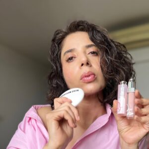 aiana jain Instagram - Luscious Lips courtesy @diorbeauty 
 Applied Lip Balm ‘ Le Baume’ then Dior Addict Lip Maximizer in shade 001 Pink and topped it with Dior Addict Lip Glow in shade 001 Pink …… Thank me later !!
.
.
.
.
.
.
.
.
.
.
.
#indianbeautyblogger #beautytips #lipbalm #diorbeauty #aianaj #aianajsays #aianajloves #love #find #count #divine #shebang