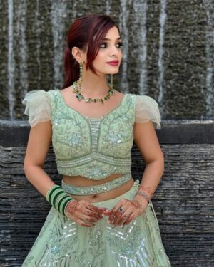 sonal Agarwal Instagram - 🌹💚