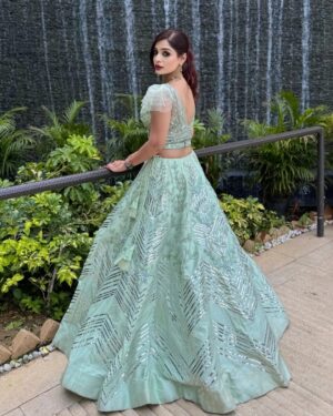 sonal Agarwal Instagram - 🌹💚
