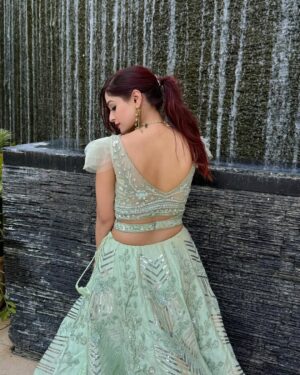 sonal Agarwal Instagram - 🌹💚