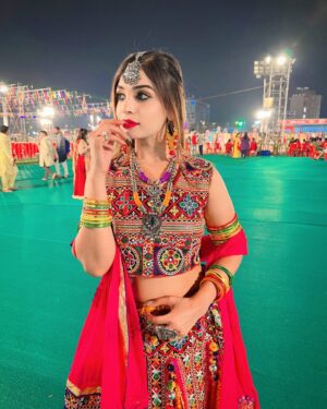 sonal Agarwal Instagram - 2022 ki pics hai Guys 😝Abhi 2024 ki aana baki hai 💃♥️