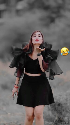 sonal Agarwal Instagram - Or Hum Dono bhai behen 😂♥️ 
.
.
#reels #trending #explore #originalsound