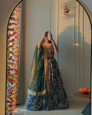 soundarya thakur Instagram - Festive Highlights: Outfits & Decor Recap ✨
(Comment your favourite look 🫶) 

Outfit 1. Pre stitched Red saree @myntra 
Outfit 2. Floral Crop-top Skirt set @payal_zinal 
Outfit 3. Silver Saree @myntra 
Outfit 4. Green Sharara set @houseofpataudi 
Outfit 6. Green Lehenga Set @houseofjamoti 
Outfit 7. Floral Lehenga @payal_zinal 
Outfit 8. White Chikankari Saree: Custom Made 
Outfit 9. Purple Floral Lehenga @myntra 

#festiverecap #diwalithrowback #festivewear #festiveseason #festivevibes #festivedecor #delhifashionblogger #fashioninfluencer #festivemood #soundaryathakur #formocloset