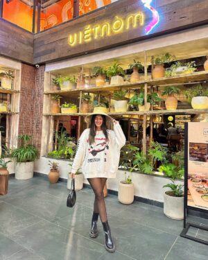soundarya thakur Instagram - The season’s changing— winter is sneaking in!
.
.
.

#winteriscoming #fallfit #delhiwinters #whattowearwinter #ootd #ootdfashion #ootdshare #fitoftheday #delhifashionblogger #fashioninfluencerindia #lifestyleblogger #formocloset #soundaryathakur