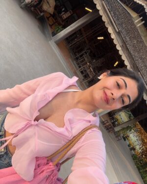 soundarya thakur Instagram - Truth has never looked this aesthetic 🙂‍↔️

🔗 Comment “link” for the entire fit link

___________________________________________________
#sanctuaryoftruth #sanctuaryoftruthpattaya #thailandtravel #thailandtemple #pattayathailand  #outfitoftheday #outfitinspiration #vacationfit #traveller #travelgram #travelblogger #travelinspiration #travelinfluencer #soundaryathakur #formocloset