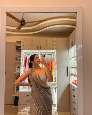 soundarya thakur Instagram - Festive Highlights: Outfits & Decor Recap ✨
(Comment your favourite look 🫶) 

Outfit 1. Pre stitched Red saree @myntra 
Outfit 2. Floral Crop-top Skirt set @payal_zinal 
Outfit 3. Silver Saree @myntra 
Outfit 4. Green Sharara set @houseofpataudi 
Outfit 6. Green Lehenga Set @houseofjamoti 
Outfit 7. Floral Lehenga @payal_zinal 
Outfit 8. White Chikankari Saree: Custom Made 
Outfit 9. Purple Floral Lehenga @myntra 

#festiverecap #diwalithrowback #festivewear #festiveseason #festivevibes #festivedecor #delhifashionblogger #fashioninfluencer #festivemood #soundaryathakur #formocloset