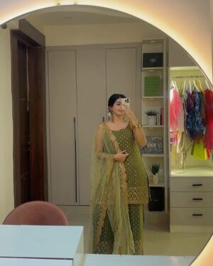 soundarya thakur Instagram - Festive Highlights: Outfits & Decor Recap ✨
(Comment your favourite look 🫶) 

Outfit 1. Pre stitched Red saree @myntra 
Outfit 2. Floral Crop-top Skirt set @payal_zinal 
Outfit 3. Silver Saree @myntra 
Outfit 4. Green Sharara set @houseofpataudi 
Outfit 6. Green Lehenga Set @houseofjamoti 
Outfit 7. Floral Lehenga @payal_zinal 
Outfit 8. White Chikankari Saree: Custom Made 
Outfit 9. Purple Floral Lehenga @myntra 

#festiverecap #diwalithrowback #festivewear #festiveseason #festivevibes #festivedecor #delhifashionblogger #fashioninfluencer #festivemood #soundaryathakur #formocloset