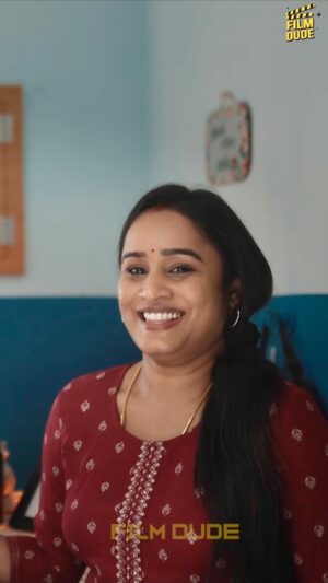 vj Santhiya Instagram - Athu Avlothaan Mudinju 😅😅😅😅

Full Video - Link in Bio 
Family Forever 💙 Episode 01 - FilmDude YouTube Channel 

#love #lovely #tamil #akka #mama #sister #webseries #tag #share #family #forever #familytime #comedy #funtimes #filmdude #senior
