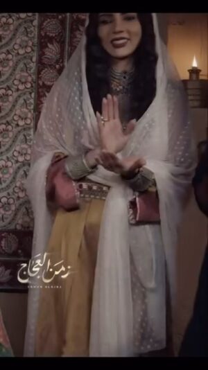 Abeer Ahmed Instagram - #مسلسل_زمن_العجاج @beyondreams_co  عبير_أحمد #عبير_احمد # النون ومايعلمون #قلم_رصاص #الكويت #السعوديه #غسيل #الإمارات #البحرين #عمان #قطر  #عافك_الخاطر  #حضرة_الموقف #سرك_الخافي #الناموس #حضن_الشوك #كلام_أصفر  #كالوس #الحريم #ابشر_بالسعد # قناة_دبي #قناة_إم _بي_سي #قناة_الظفره #تلفزيون_الكويت #قناة_أبو_ظبي 
‏‎‏#abeer_ahmed #3abeer_a7med  #kuwait #mbc #explore