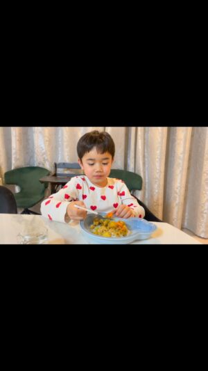 Airi Taira Instagram - 野菜食べれたよ🥹

昨夜は「モニタリング」見てくださってありがとうございました🙏

たくさんメッセージ頂きまして本当にありがとうございます♡

モニタリングのお陰で人参は絶対残さず食べてくれるようになりました😭

本当にありがとうございました🙏
#バンビーノ#ニンゲン観察モニタリング#温かい番組#良き思い出になりました#ありがとうございました