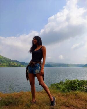 Aishwarya Raghu Instagram - Fake candid🙃

 #sunplayshidenseek