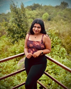 Aishwarya Venka Instagram - Serving Looks And Stealing Hearts 🖤🥂

#instagram #happy #mountains #trip #fun #foryou #yelagiri #sexy