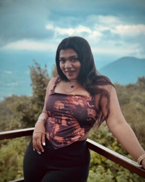 Aishwarya Venka Instagram - Serving Looks And Stealing Hearts 🖤🥂

#instagram #happy #mountains #trip #fun #foryou #yelagiri #sexy